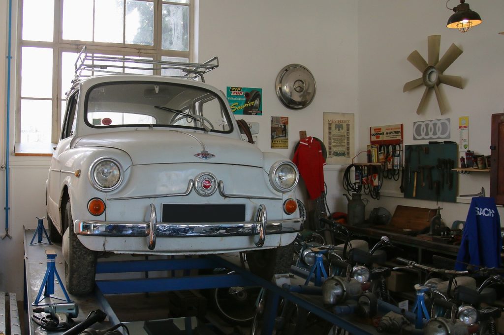 transport, traffic, automobile, vehicle, workshop, auto repair shop, repair, assemble, antique car, lifting platform, historical